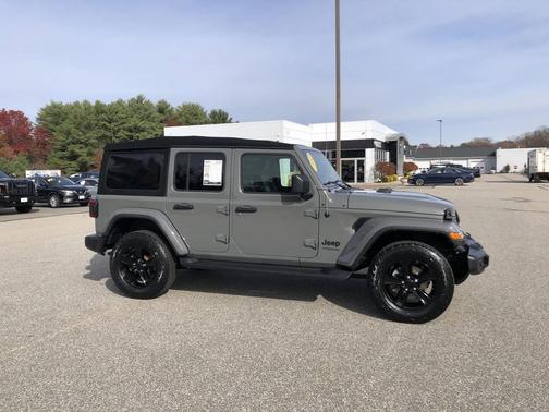 2022 Jeep Wrangler Unlimited Sahara