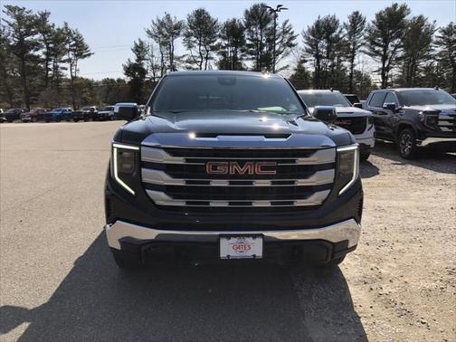 2025 GMC Sierra 1500 SLE