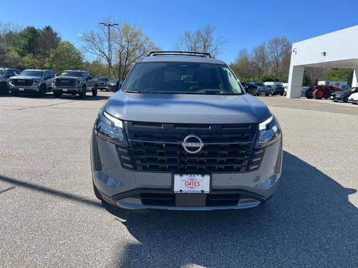 Boulder Gray Pearl 2026 Nissan Pathfinder Platinum