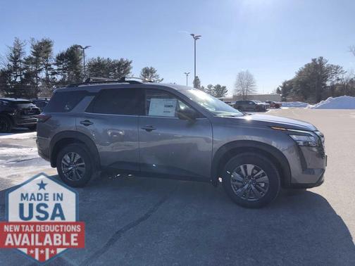 Gun Metallic 2026 Nissan Pathfinder SV