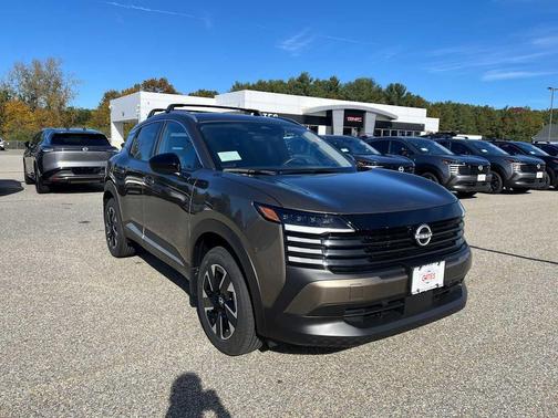 Canyon Bronze Metallic 2027 Nissan Kicks SV