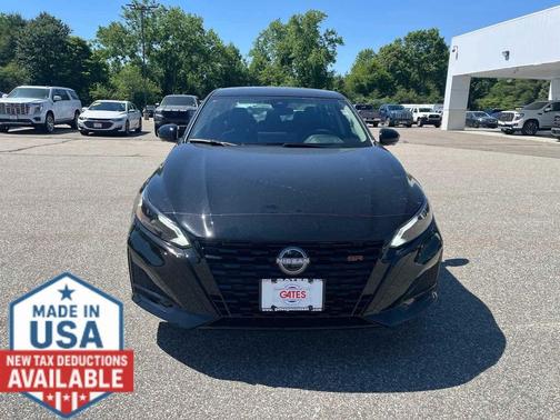 Super Black 2026 Nissan Altima SR AWD