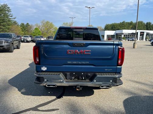 Downpour Metallic 2024 GMC Sierra 1500 SLT