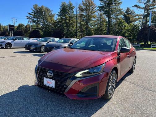 Scarlet Ember Tintcoat 2026 Nissan Altima SV AWD