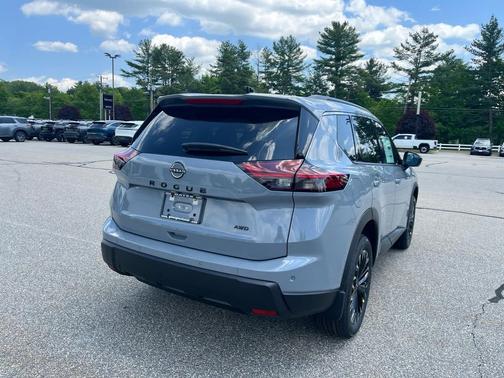 Boulder Gray Pearl 2026 Nissan Rogue Dark Armor