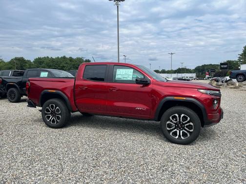 Volcanic Red Tintcoat 2026 GMC Canyon AT4