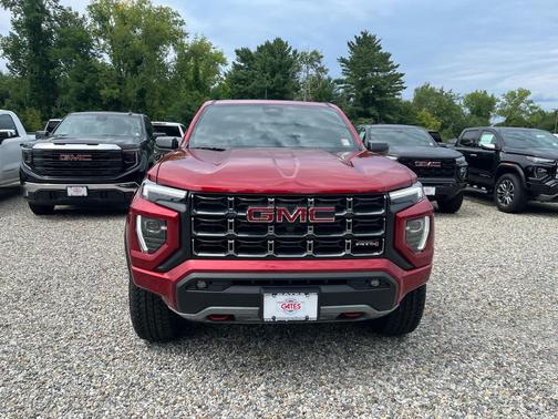 Volcanic Red Tintcoat 2026 GMC Canyon AT4