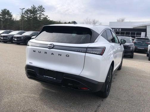 Everest White Pearl Tricoat 2026 Nissan Murano SV