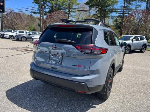 Boulder Gray Pearl 2026 Nissan Rogue Rock Creek