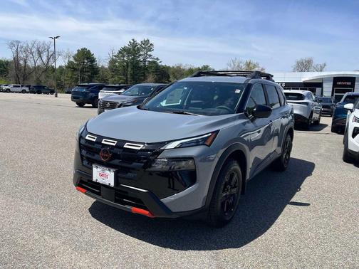 Boulder Gray Pearl 2026 Nissan Rogue Rock Creek