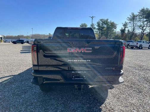 Onyx Black 2026 GMC Sierra 2500 AT4