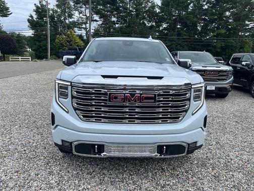 Glacier White Tricoat 2026 GMC Sierra 1500 Denali