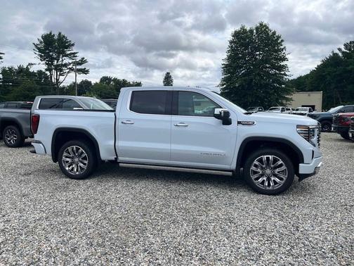 Glacier White Tricoat 2026 GMC Sierra 1500 Denali