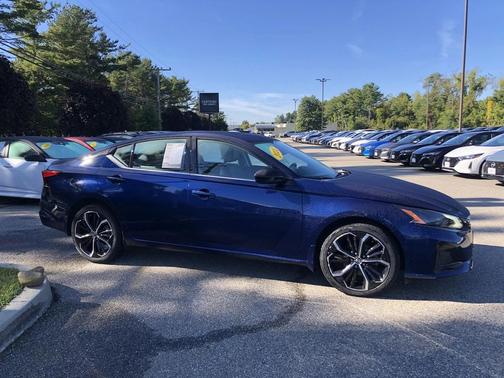 2023 Nissan Altima SR Intelligent AWD