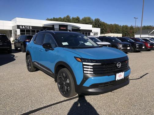 2026 Nissan Kicks SR