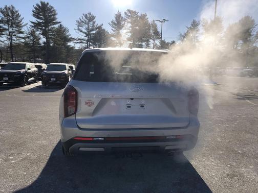 2025 Hyundai PALISADE SEL Premium