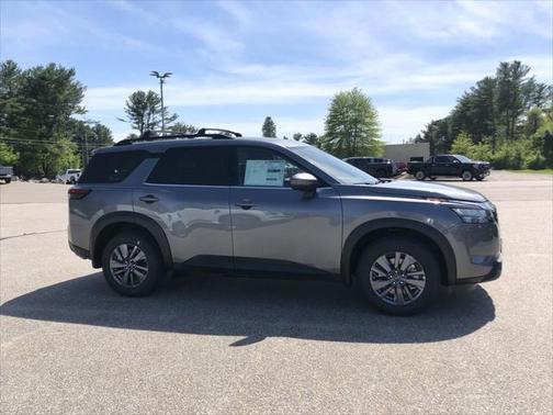 2025 Nissan Pathfinder SV 4WD