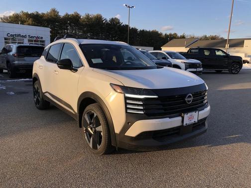 2026 Nissan Kicks SR