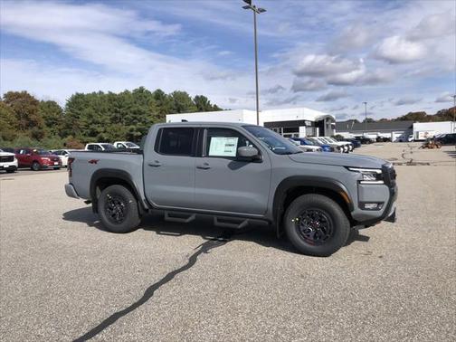 2025 Nissan Frontier PRO-4X