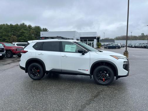 Everest White Pearl Tricoat 2026 Nissan Rogue Rock Creek