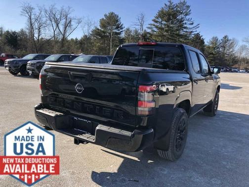Super Black 2026 Nissan Frontier SV