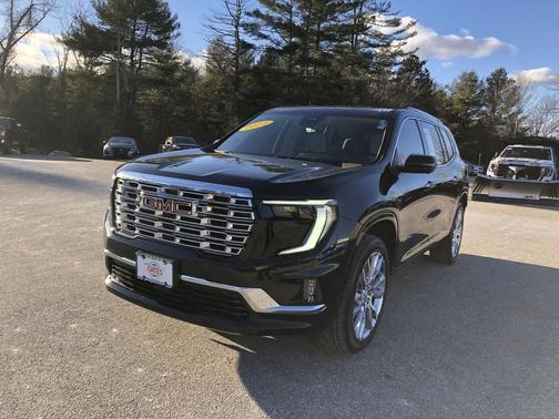 2024 GMC Acadia Denali
