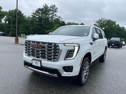 Summit White 2026 GMC Yukon XL Denali