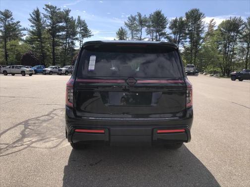 2025 Nissan Armada PRO-4X 4WD