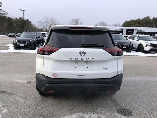 2021 Nissan Rogue S