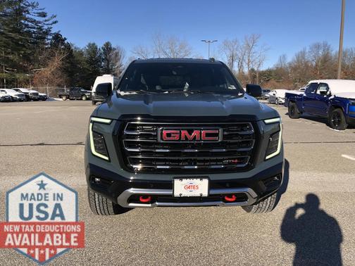 2026 GMC Yukon 4WD AT4