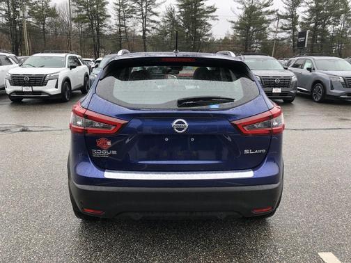 2020 Nissan Rogue Sport SL