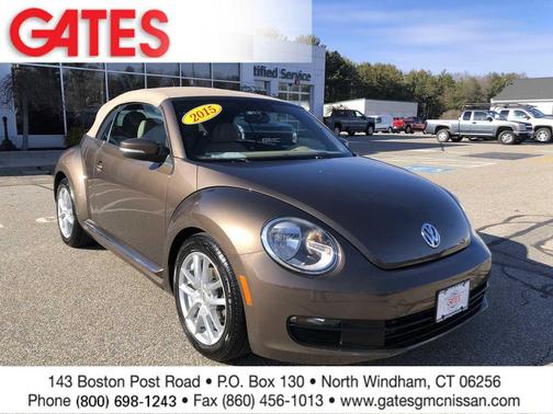 2015 Volkswagen Beetle Auto 1.8T w/Tech