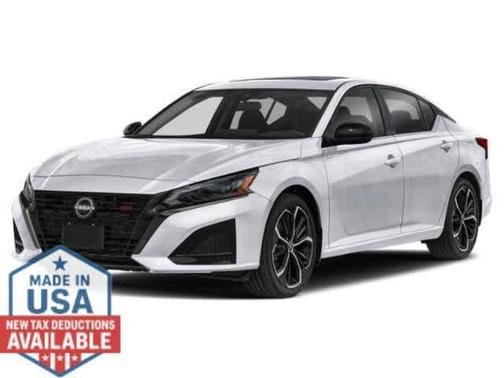Pearl White Tricoat 2026 Nissan Altima SR AWD