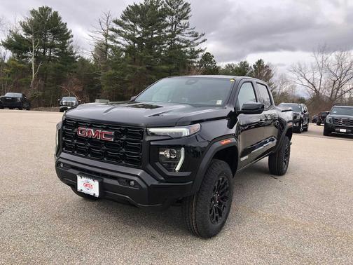 Onyx Black 2026 GMC Canyon Elevation