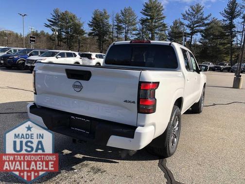Glacier White 2026 Nissan Frontier SV
