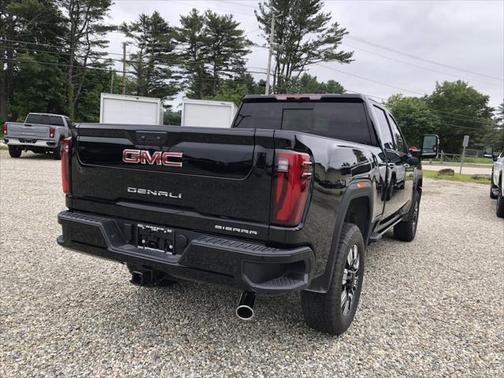 2025 GMC Sierra 2500 Denali