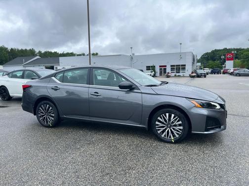 Gun Metallic 2026 Nissan Altima SV AWD