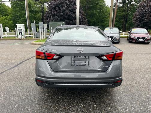Gun Metallic 2026 Nissan Altima SV AWD