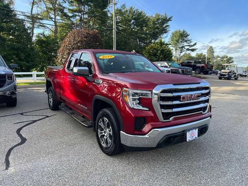 Red Quartz Tintcoat 2019 GMC Sierra 1500 SLE