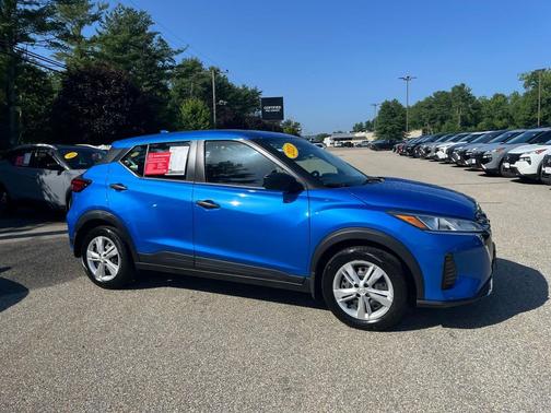 Electric Blue Metallic 2023 Nissan Kicks S