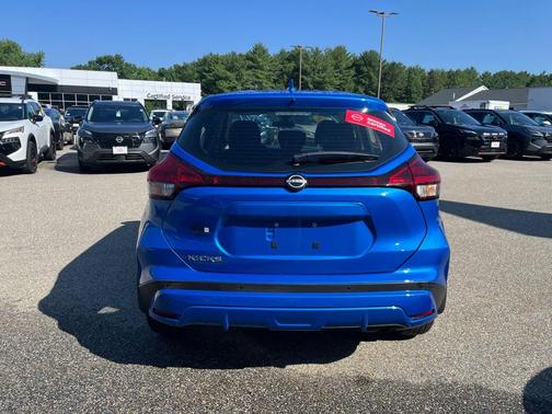 Electric Blue Metallic 2023 Nissan Kicks S