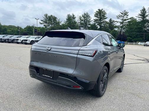 Gun Metallic 2026 Nissan Murano Platinum