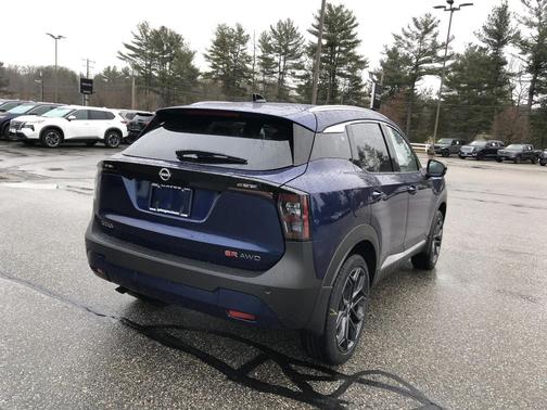 2026 Nissan Kicks SR