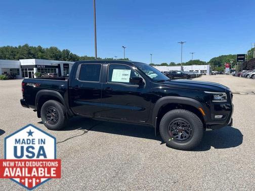 Super Black 2026 Nissan Frontier PRO-4X