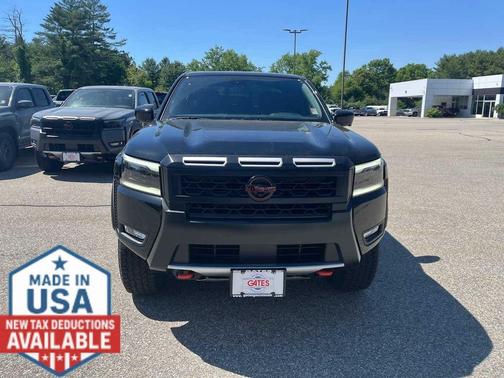 Super Black 2026 Nissan Frontier PRO-4X
