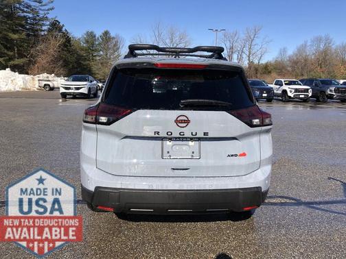 2026 Nissan Rogue Rock Creek