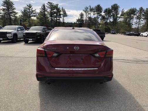 2023 Nissan Altima SR Intelligent AWD