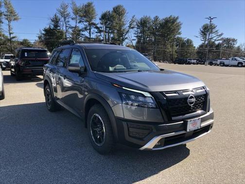 2025 Nissan Pathfinder Rock Creek 4WD