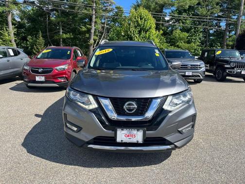 Gun Metallic 2019 Nissan Rogue SL