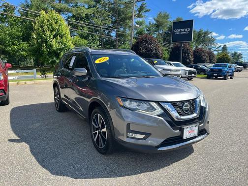 Gun Metallic 2019 Nissan Rogue SL